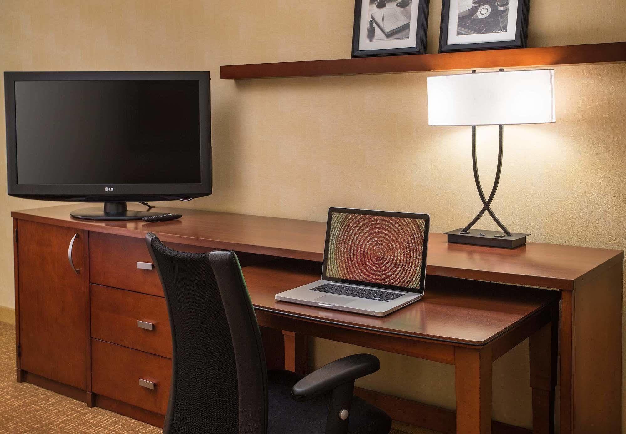 Courtyard By Marriott Los Angeles Hacienda Heights Orange County Exterior foto